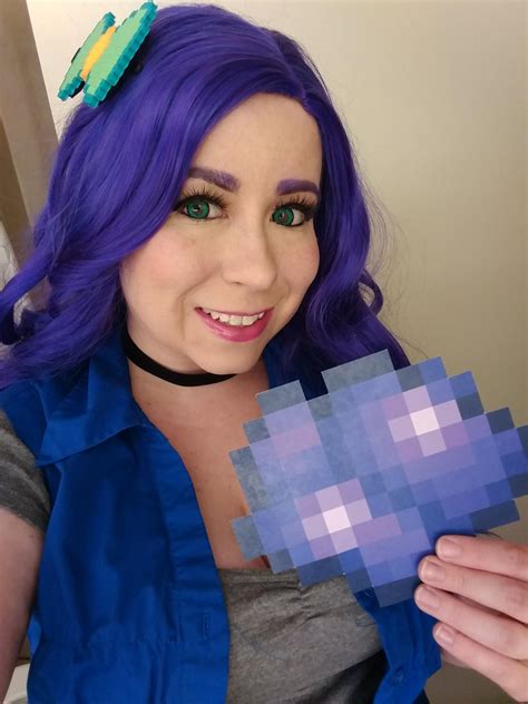 abigail cosplay